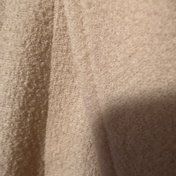 Chanel Cream Bouncle Wool Suit Eu 42 - Picture 6 of 11